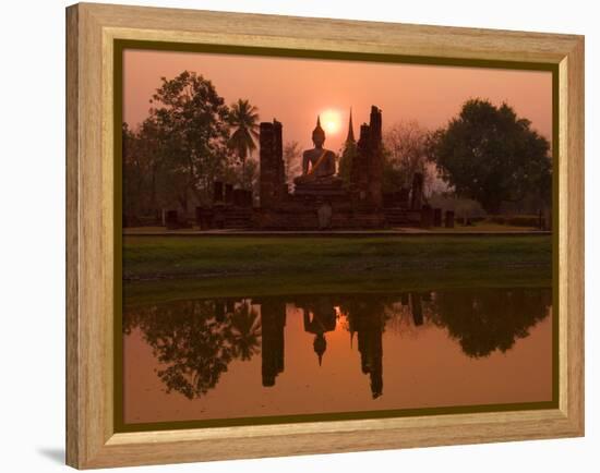 Wat Mahathat, Sukhothai Historical Park, UNESCO World Heritage Site, Sukhothai Province, Thailand,-Ben Pipe-Framed Premier Image Canvas