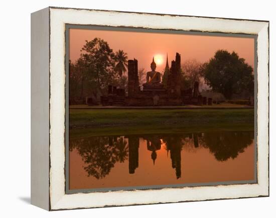 Wat Mahathat, Sukhothai Historical Park, UNESCO World Heritage Site, Sukhothai Province, Thailand,-Ben Pipe-Framed Premier Image Canvas