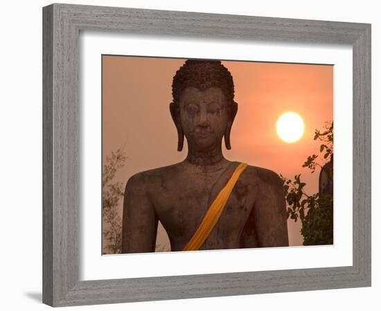 Wat Mahathat, Sukhothai Historical Park, UNESCO World Heritage Site, Sukhothai Province, Thailand, -Ben Pipe-Framed Photographic Print
