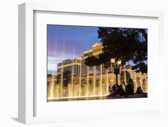 Watching the Bellagio Fountains at Dusk, the Strip, Las Vegas, Nevada, Usa-Eleanor Scriven-Framed Photographic Print