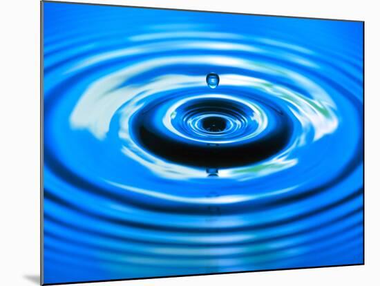 Water Drop Impact-Adam Hart-Davis-Mounted Photographic Print