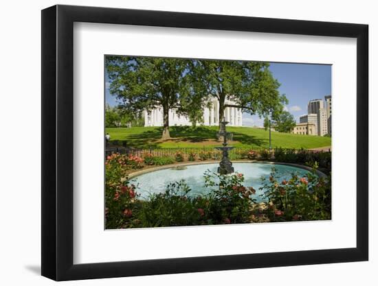 Water fountain and Virginia State Capitol, Richmond Virginia-null-Framed Photographic Print