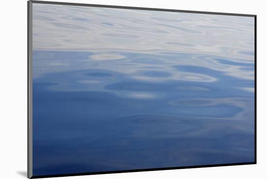 Water ripple abstract-Savanah Plank-Mounted Photographic Print