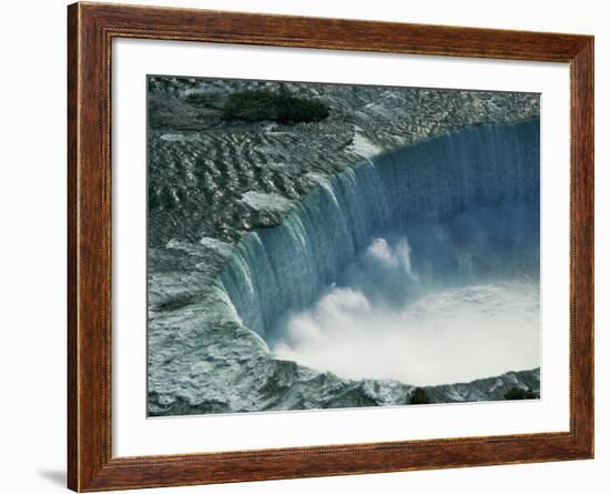 Water Rushing over Horseshoe Falls-Ron Watts-Framed Photographic Print