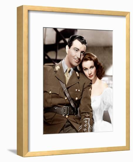 WATERLOO BRIDGE, from left: Robert Taylor, Vivien Leigh, 1940-null-Framed Photo