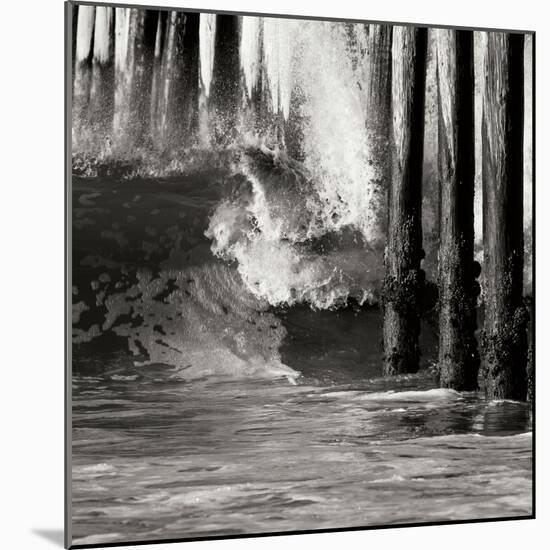 Wave 6-Lee Peterson-Mounted Photographic Print