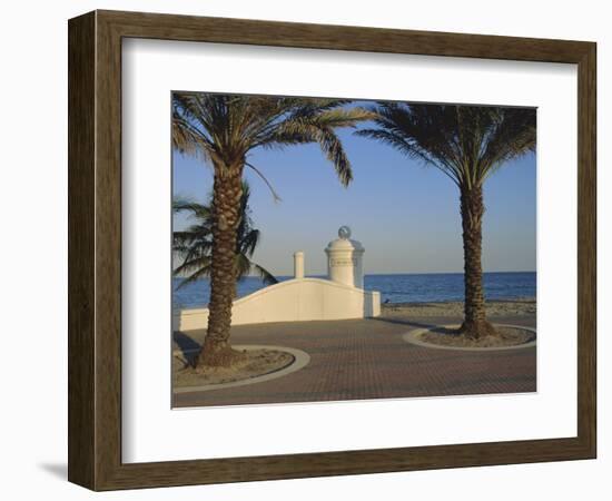 Wave Wall Promenade, Fort Lauderdale, Florida, USA-Fraser Hall-Framed Photographic Print