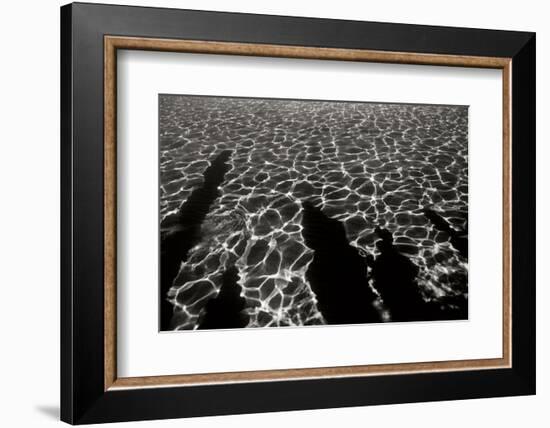 Wave-Lee Peterson-Framed Photographic Print