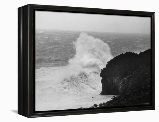 Waves Breaking on Garden Gate Beach-Carl Mydans-Framed Premier Image Canvas