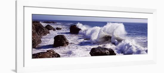 Waves Breaking on the Coast, Santa Cruz, Santa Cruz County, California, USA-null-Framed Photographic Print