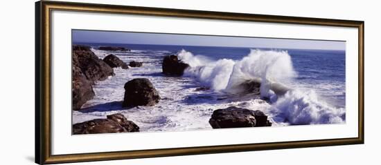 Waves Breaking on the Coast, Santa Cruz, Santa Cruz County, California, USA-null-Framed Photographic Print