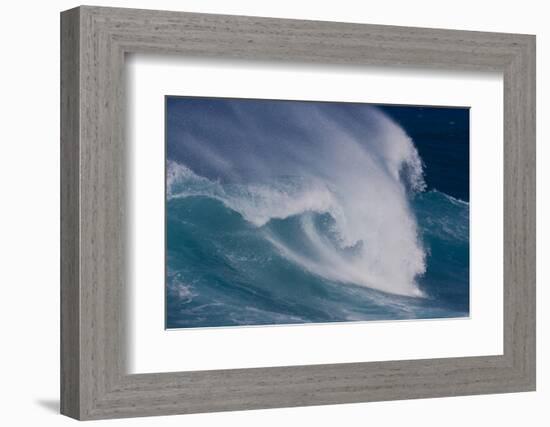 Waves cresting along Hookipa beach state park, Maui, Hawaii-Darrell Gulin-Framed Photographic Print