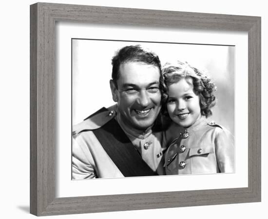 Wee Willie Winkie, Victor McLaglen, Shirley Temple, 1937-null-Framed Photo