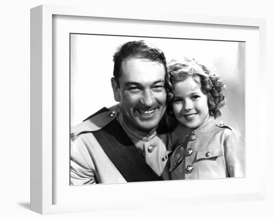 Wee Willie Winkie, Victor McLaglen, Shirley Temple, 1937-null-Framed Photo