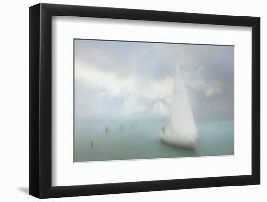 Welcome Home-Gilbert Claes-Framed Photographic Print