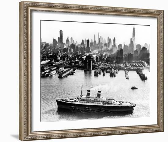 Welcome to New York-The Chelsea Collection-Framed Giclee Print