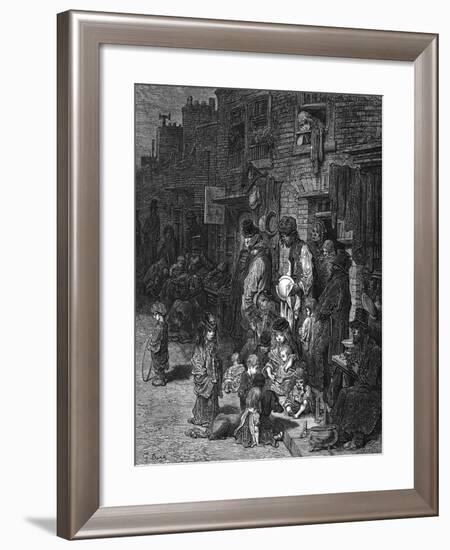 Wentworth Street, Whitechapel, London, 1872-null-Framed Giclee Print