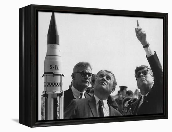 Wernher Von Braun Explains the Saturn Launch System to President Kennedy, Nov. 16, 1963-null-Framed Stretched Canvas