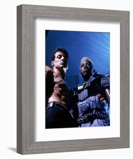 WESLEY SNIPES; SYLVESTER STALLONE. "Demolition Man" [1993], directed by MARCO BRAMBILLA.-null-Framed Photographic Print