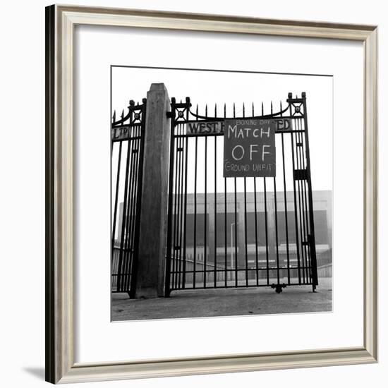 West Ham v. Nottingham Forest. 1962-Staff-Framed Photographic Print