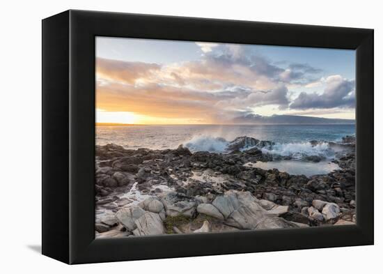 West Maui Sunset-Stan Hellmann-Framed Stretched Canvas