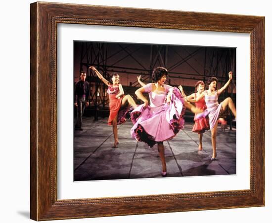 West Side Story, Directed by Robert Wise, 1961-null-Framed Photo