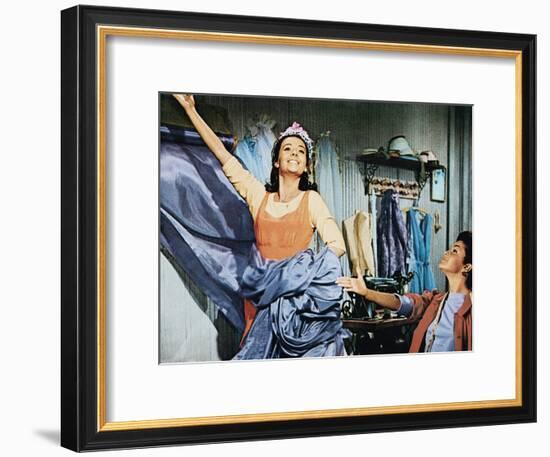 West Side Story, Natalie Wood (Left), 1961-null-Framed Photo