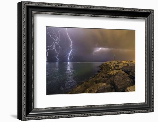 When Lightning Strikes-Mehdi Momenzadeh-Framed Photographic Print