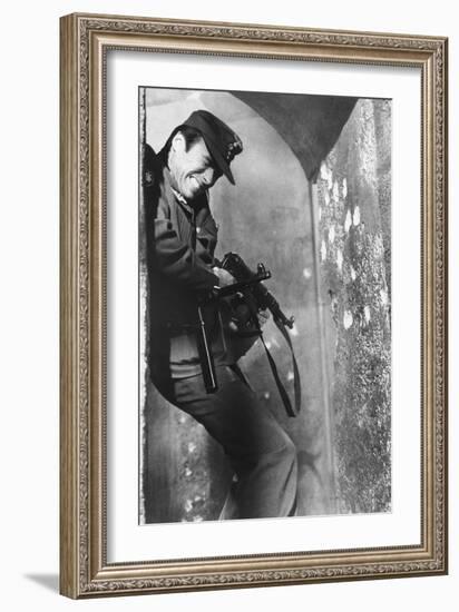 Where Eagles Dare, Clint Eastwood, 1968-null-Framed Photo