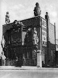 An Old Wooden House in Collingwood Street, London, 1926-1927-Whiffin-Giclee Print