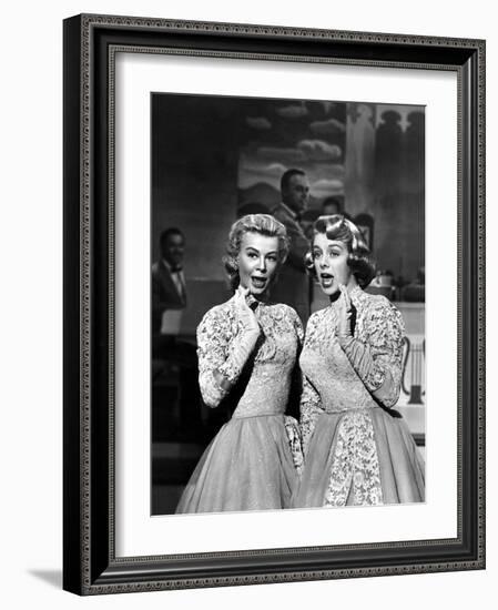 White Christmas, Vera-Ellen, Rosemary Clooney, 1954-null-Framed Photo