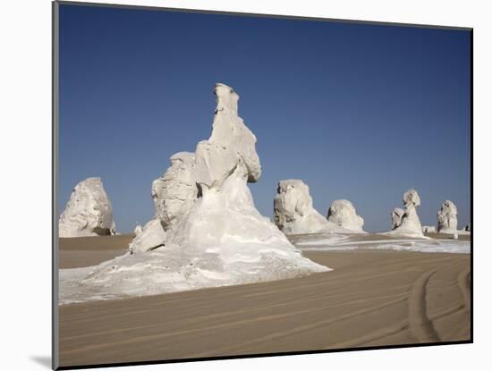 White Desert, Farafra Oasis, Egypt, North Africa, Africa-Mcconnell Andrew-Mounted Photographic Print