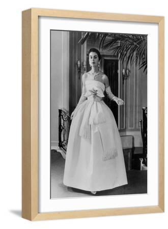 White Evening Dress by Dior, February 1958 Photo | Art.com White Evening Dress by Dior, February 1958 Photo | Art.com
