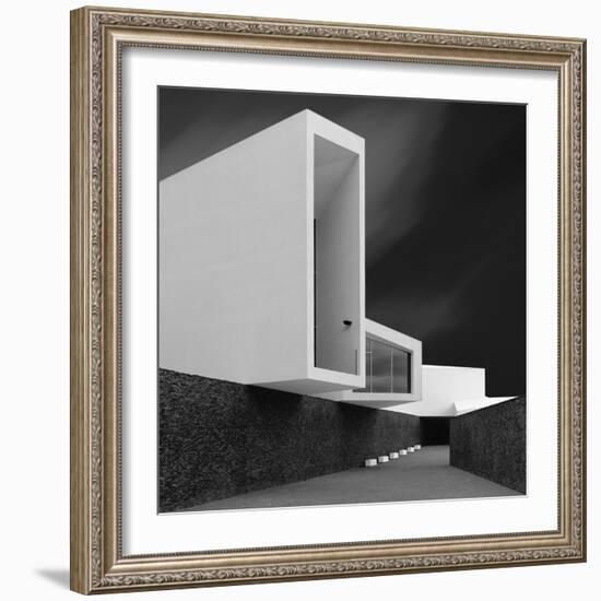 White Walls-Olavo Azevedo-Framed Photographic Print