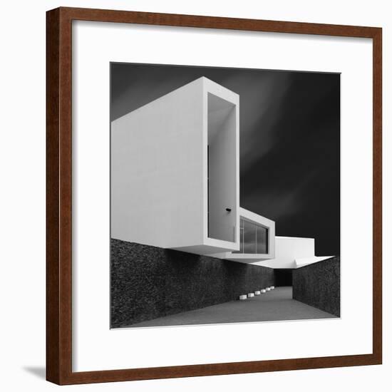 White Walls-Olavo Azevedo-Framed Photographic Print