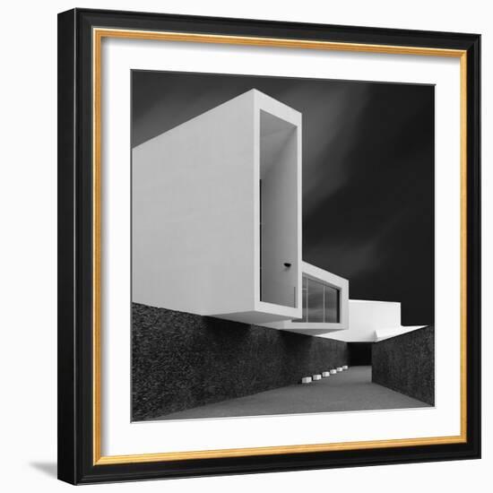 White Walls-Olavo Azevedo-Framed Photographic Print