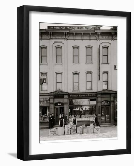 Whitney Warner Publishing Co., Detroit, Mich.-null-Framed Photo