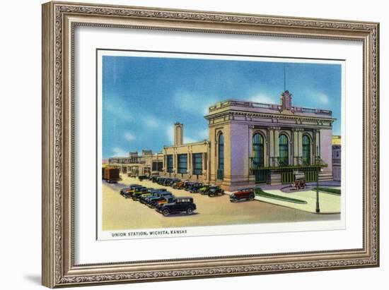 Wichita, Kansas - Exterior View of Union Station-Lantern Press-Framed Art Print
