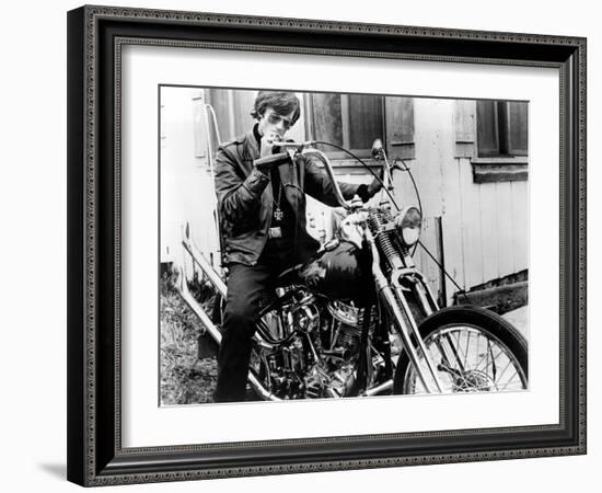 Wild Angels, Peter Fonda, 1966-null-Framed Photo