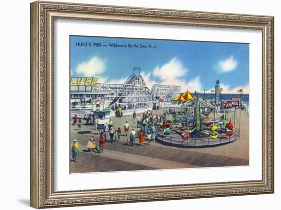 Wildwood, New Jersey - Wildwood-By-The-Sea Hunt's Pier-Lantern Press-Framed Art Print