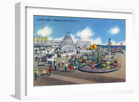 Wildwood, New Jersey - Wildwood-By-The-Sea Hunt's Pier-Lantern Press-Framed Premium Giclee Print