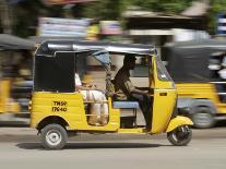 India, Tamil Nadu; Tuk-Tuk (Auto Rickshaw) in Madurai-Will Gray-Framed Photographic Print