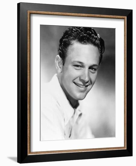 William Holden, 1939-null-Framed Photographic Print