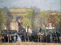 Washington Square, 1918-William James Glackens-Giclee Print