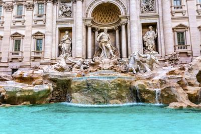 Neptune, nymphs, seahorse statues. Trevi Fountain, Rome, Italy
