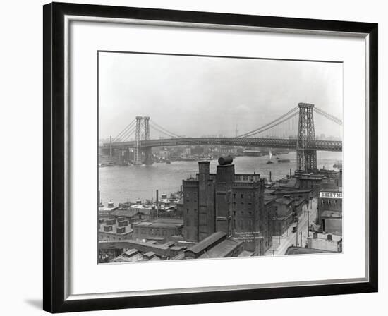 Williamsburg Bridge-null-Framed Photographic Print