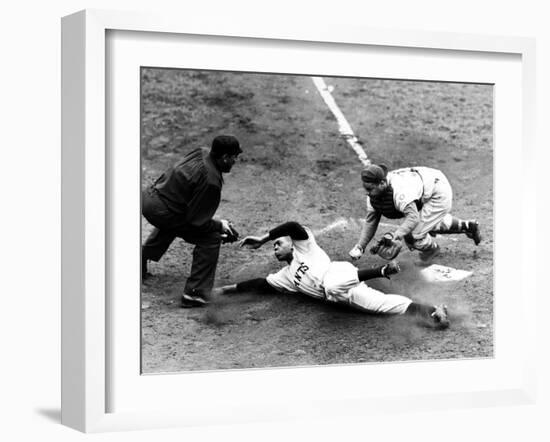 Willie Mays (1931- )-null-Framed Giclee Print