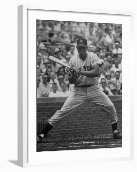 Willie Mays-Alfred Eisenstaedt-Framed Premium Photographic Print