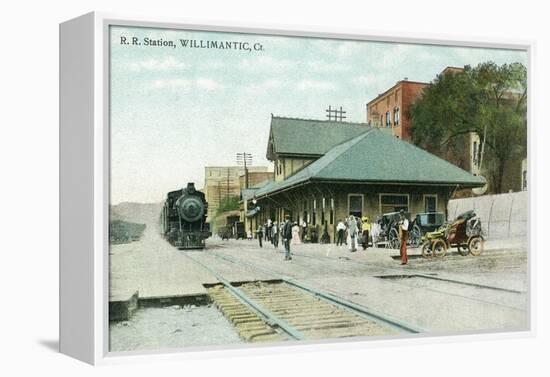 Willimantic, Connecticut - Railroad Station Exterior View-Lantern Press-Framed Stretched Canvas