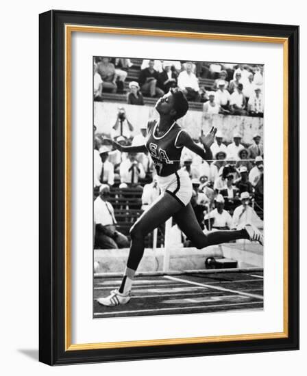 Wilma Rudolph (1940-1994)-null-Framed Giclee Print